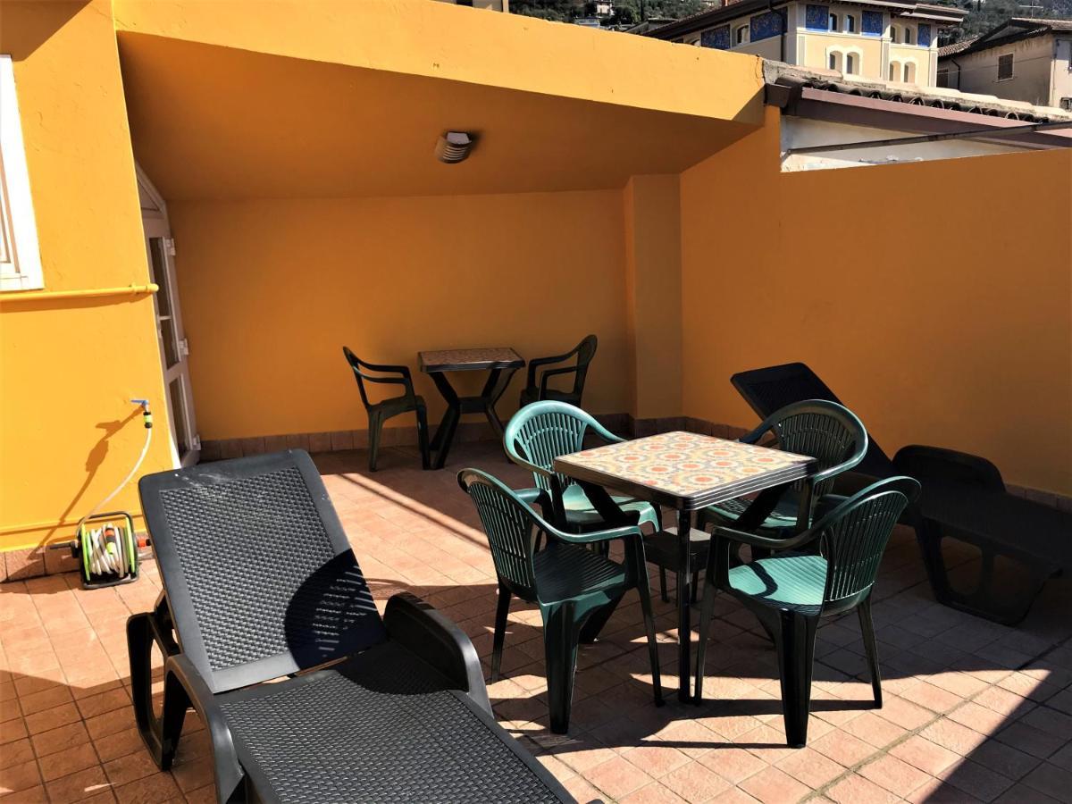 Stella Apartments Μαλτσεζίνε Εξωτερικό φωτογραφία
